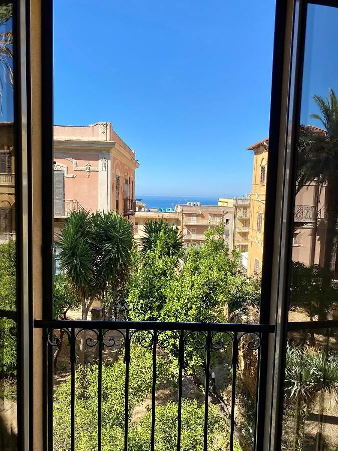 King Arthur Houses Apartment Agrigento